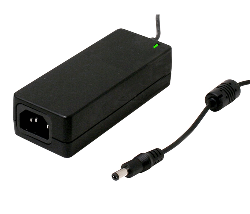 93-808-00090_5V_5A_Netzteil_2022 5V Netzteil 5V 25W 5A Stecker 5,5x2,1mm GS40GST Eingang 100-240V